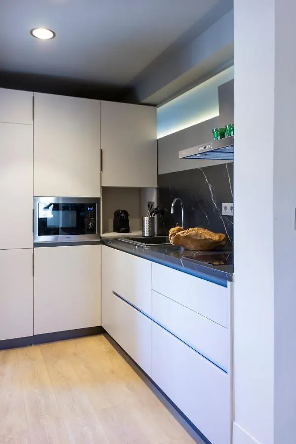 Cal Punte - Elvira Apartment Ponst